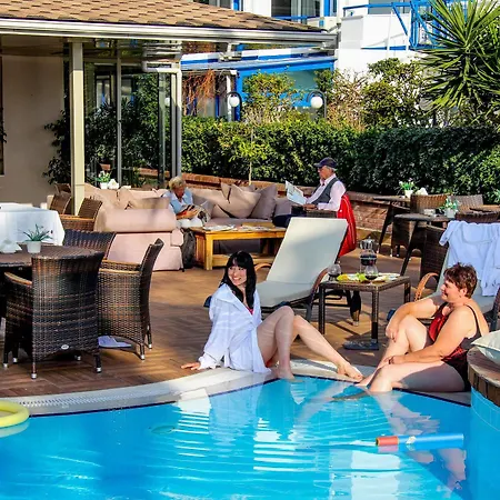 Hotel Savk 4*